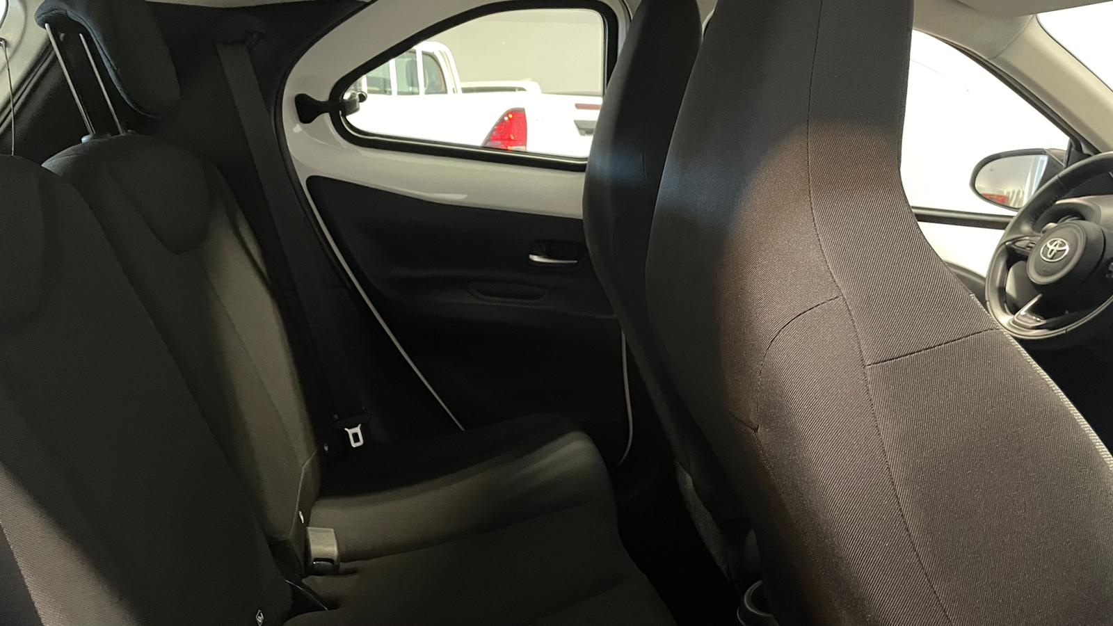 TOYOTA AYGO X Aygo X play 1.0G