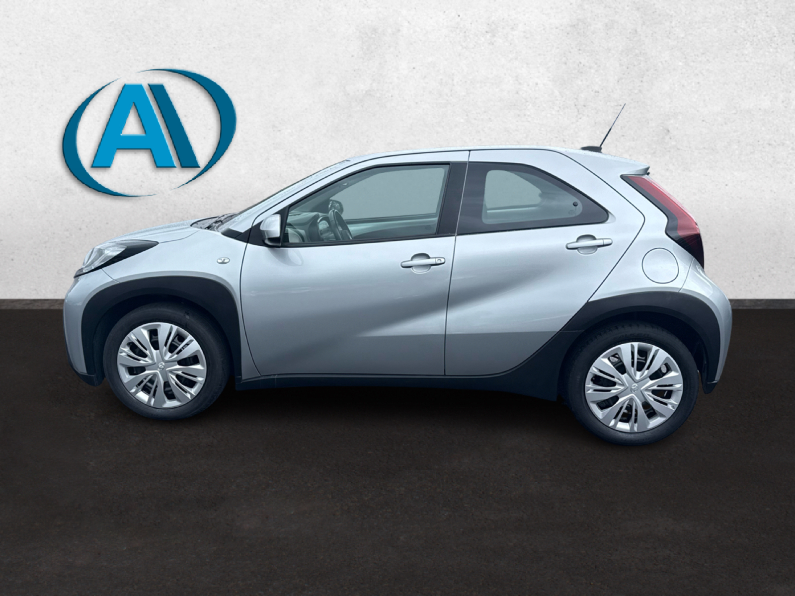 TOYOTA AYGO X Aygo X play 1.0G