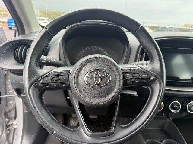TOYOTA AYGO X Aygo X play 1.0G