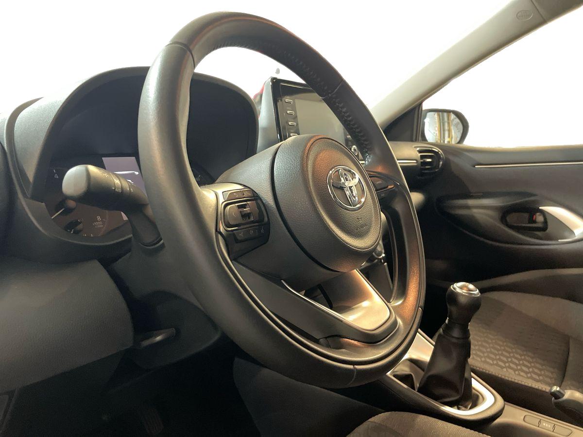 TOYOTA YARIS Yaris 1.0 Comfort Plus