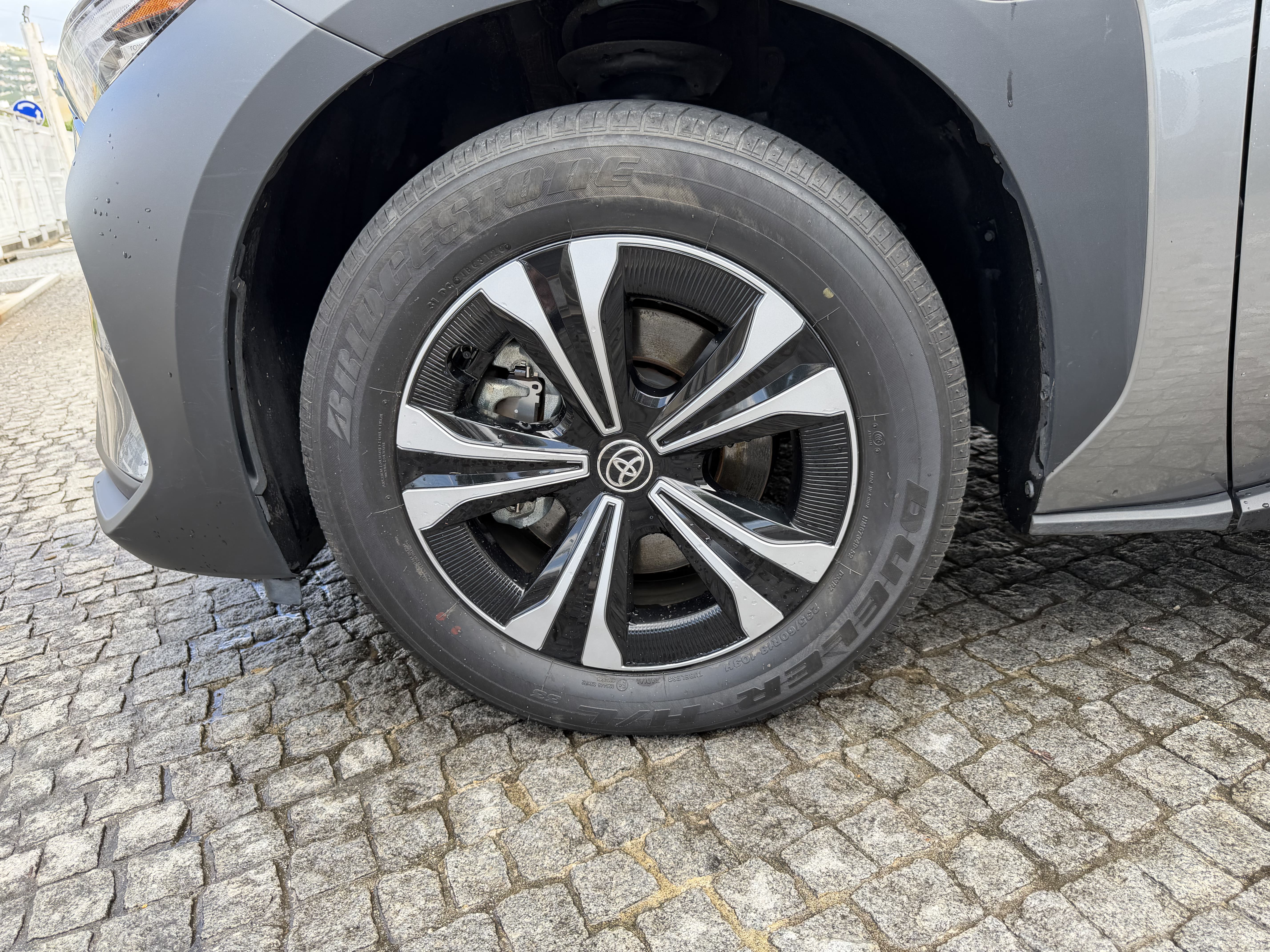 TOYOTA BZ4X bZ4X BEV 71,4kWh Premium
