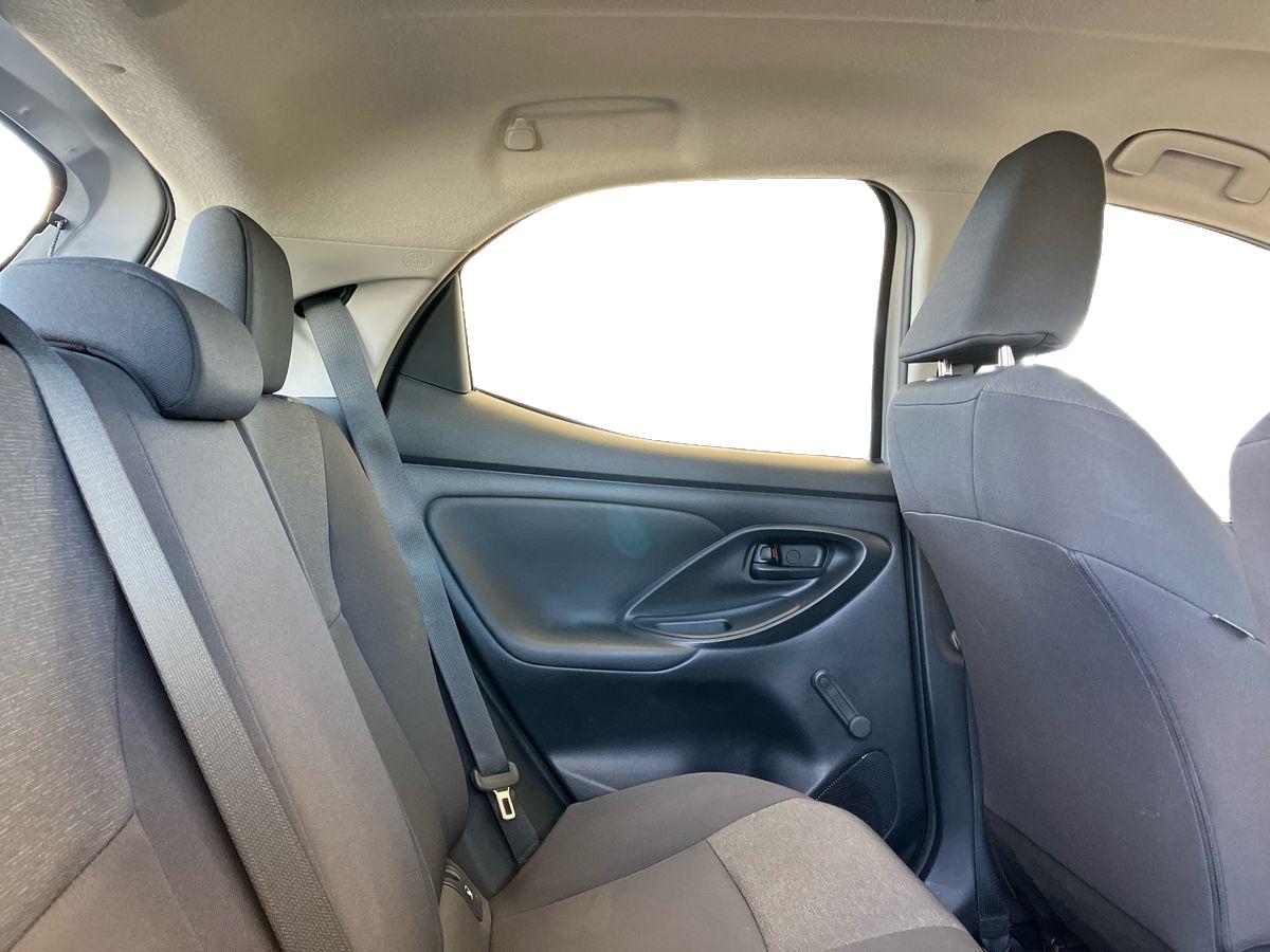 TOYOTA YARIS Yaris 1.0 Comfort