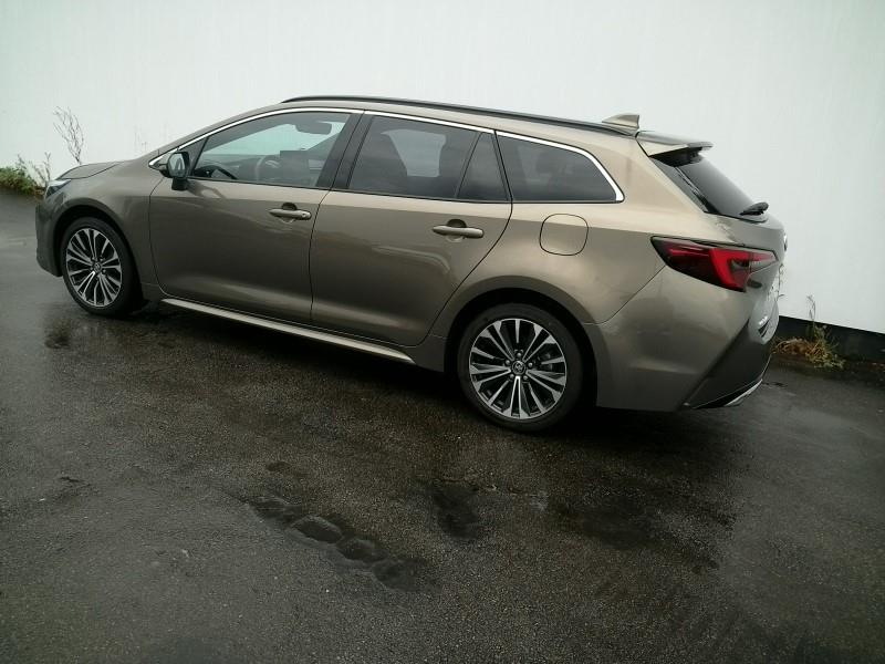 TOYOTA COROLLA TOURING SPORTS 22- Corolla TS 1.8 Hybrid Comfort Plus