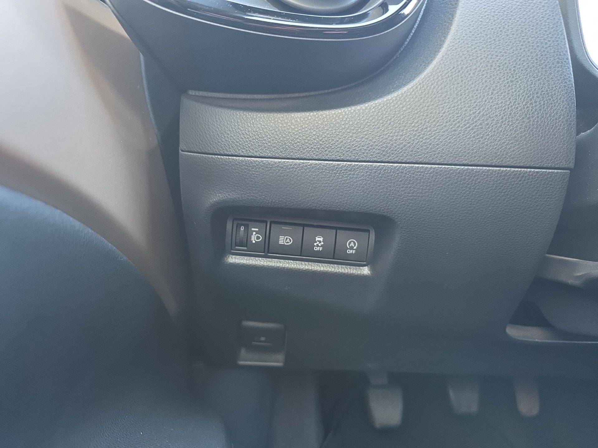 TOYOTA AYGO X Aygo X envy 1.0G MT