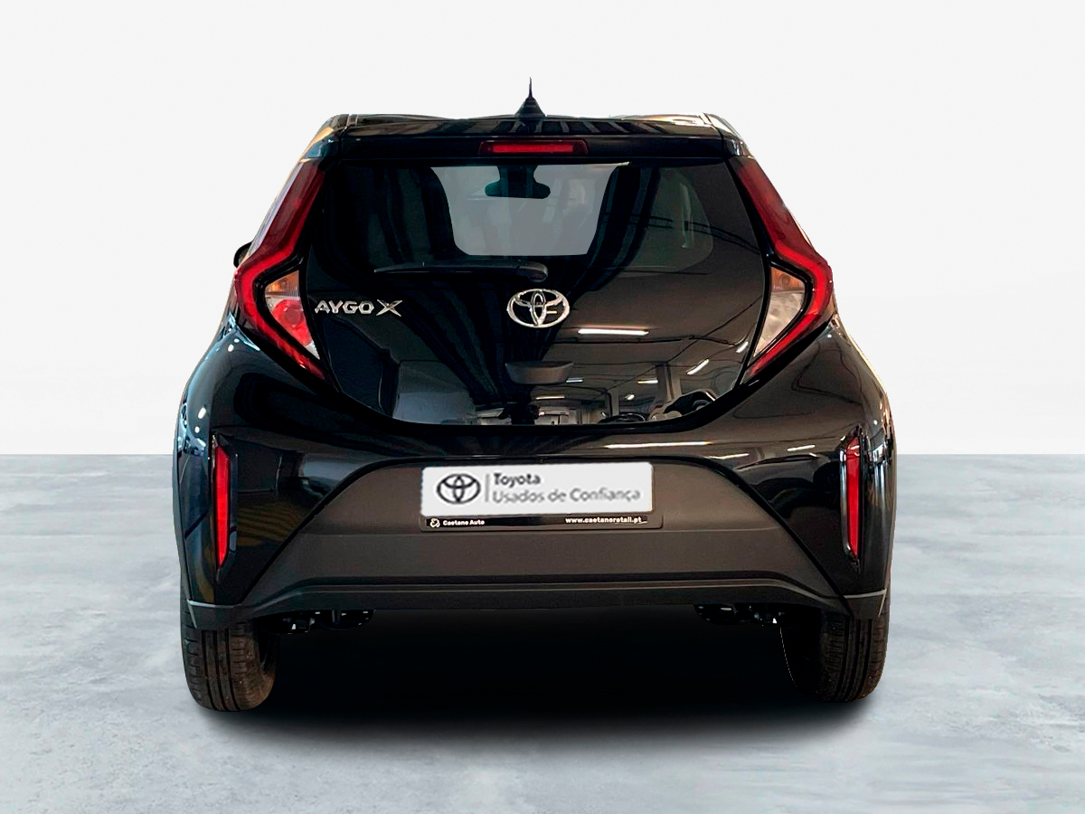 TOYOTA AYGO X Aygo X play 1.0G
