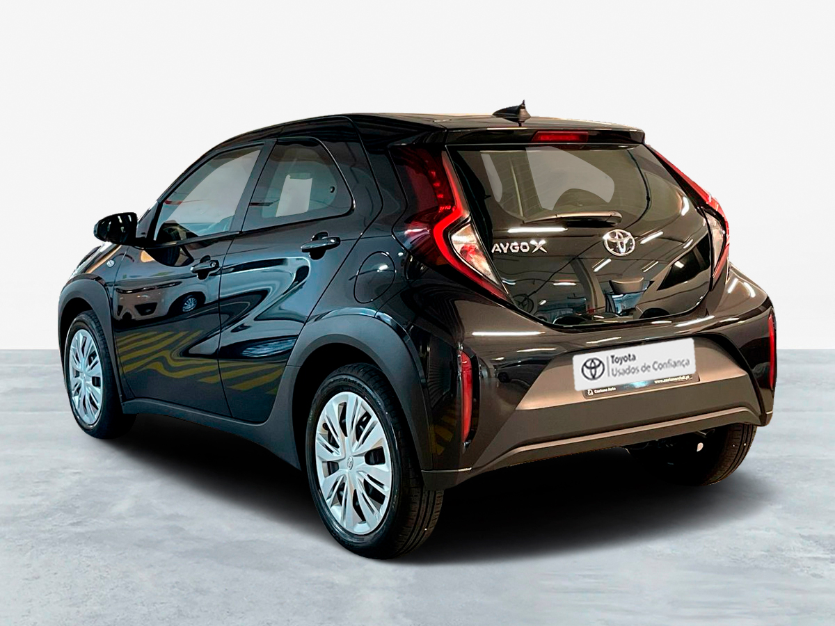 TOYOTA AYGO X Aygo X play 1.0G