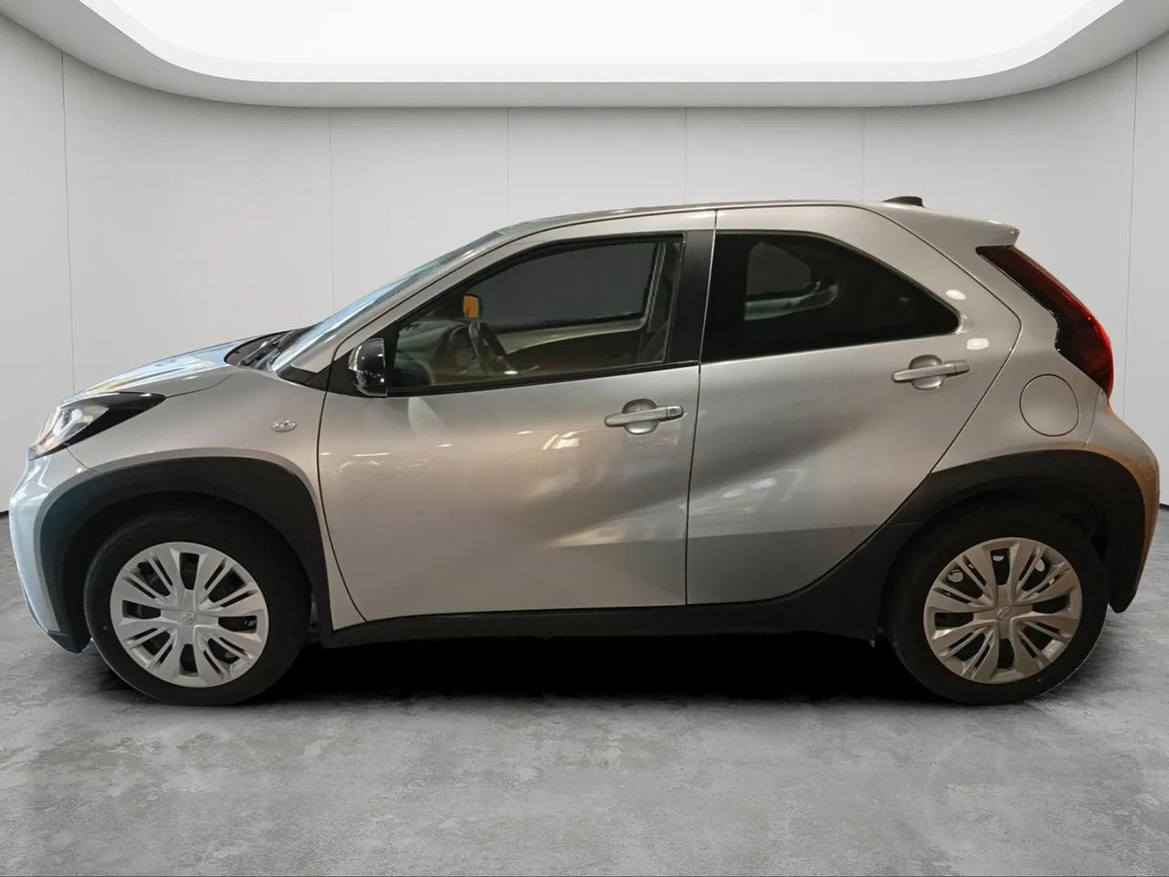 TOYOTA AYGO X Aygo X play 1.0G