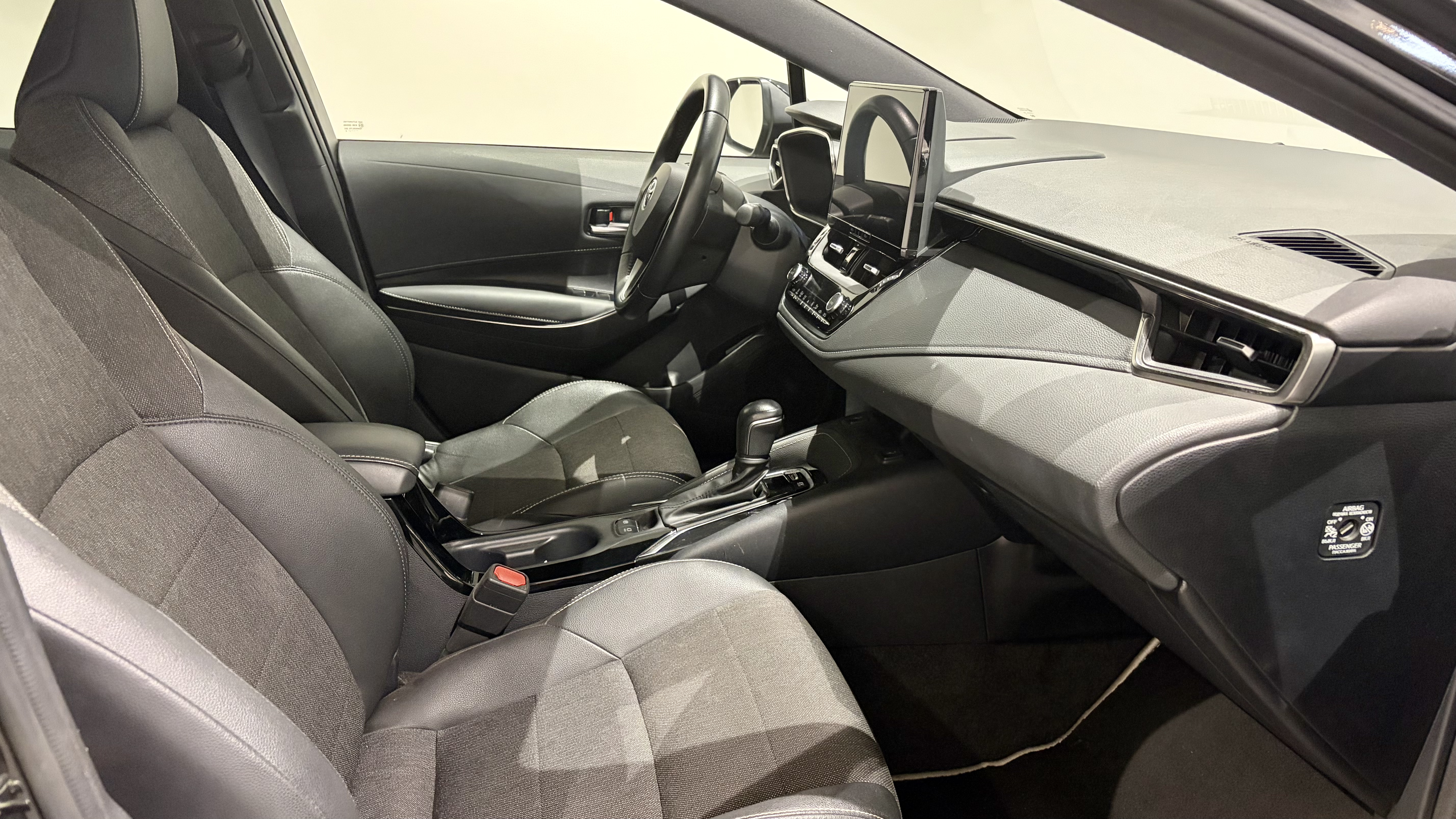 TOYOTA COROLLA HB Corolla HB 1.8 Hybrid Comfort Plus