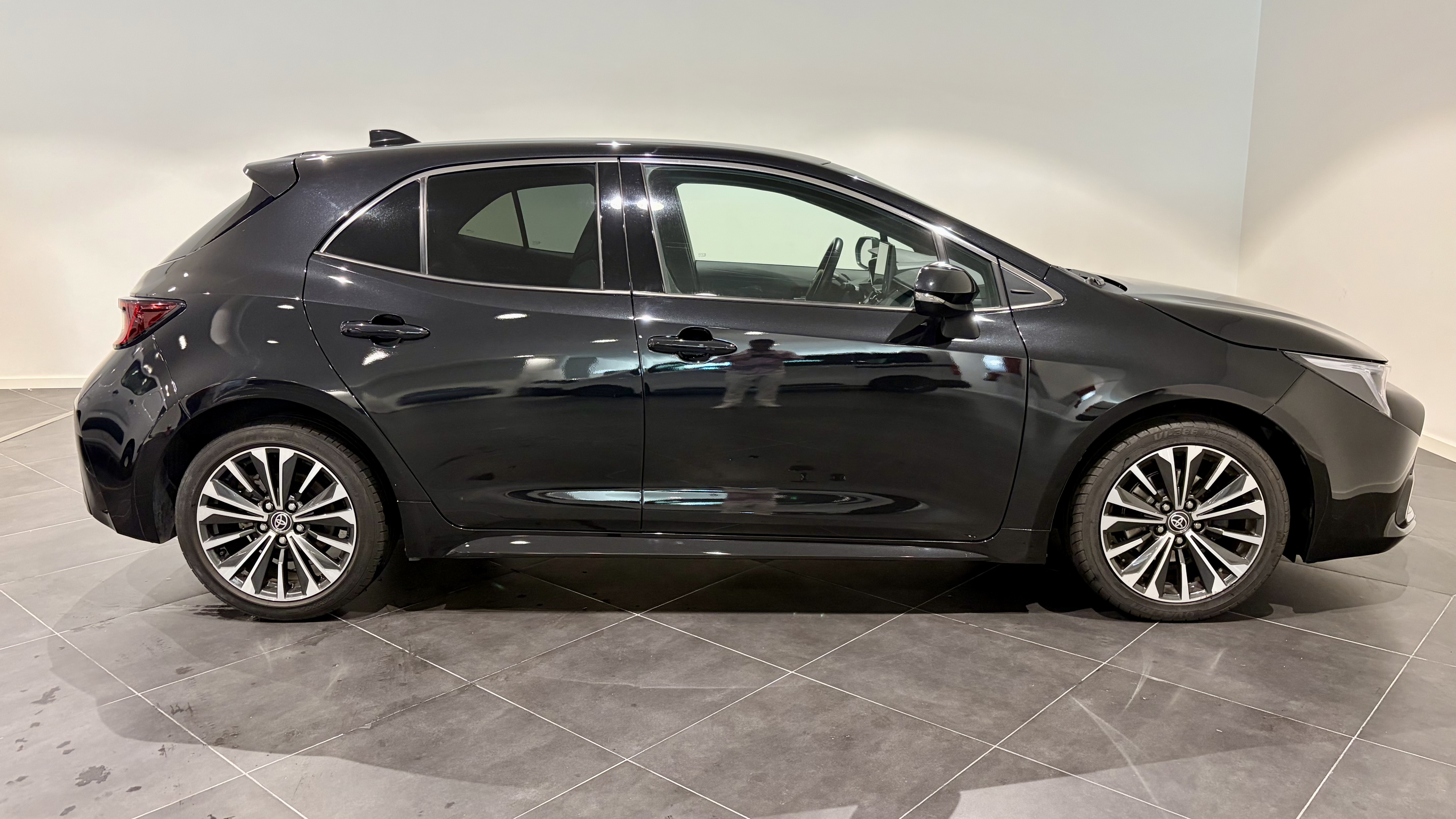 TOYOTA COROLLA HB Corolla HB 1.8 Hybrid Comfort Plus