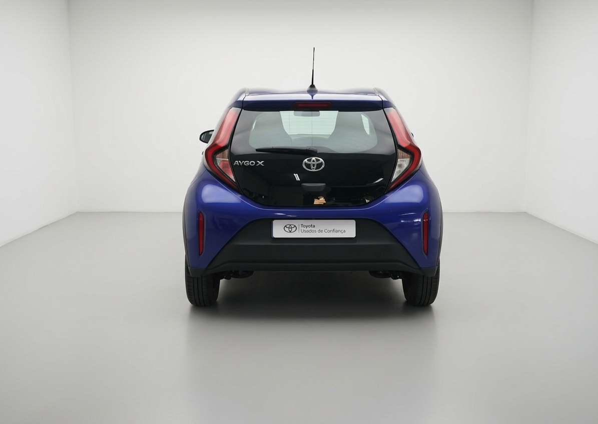 TOYOTA AYGO X Aygo X play 1.0G