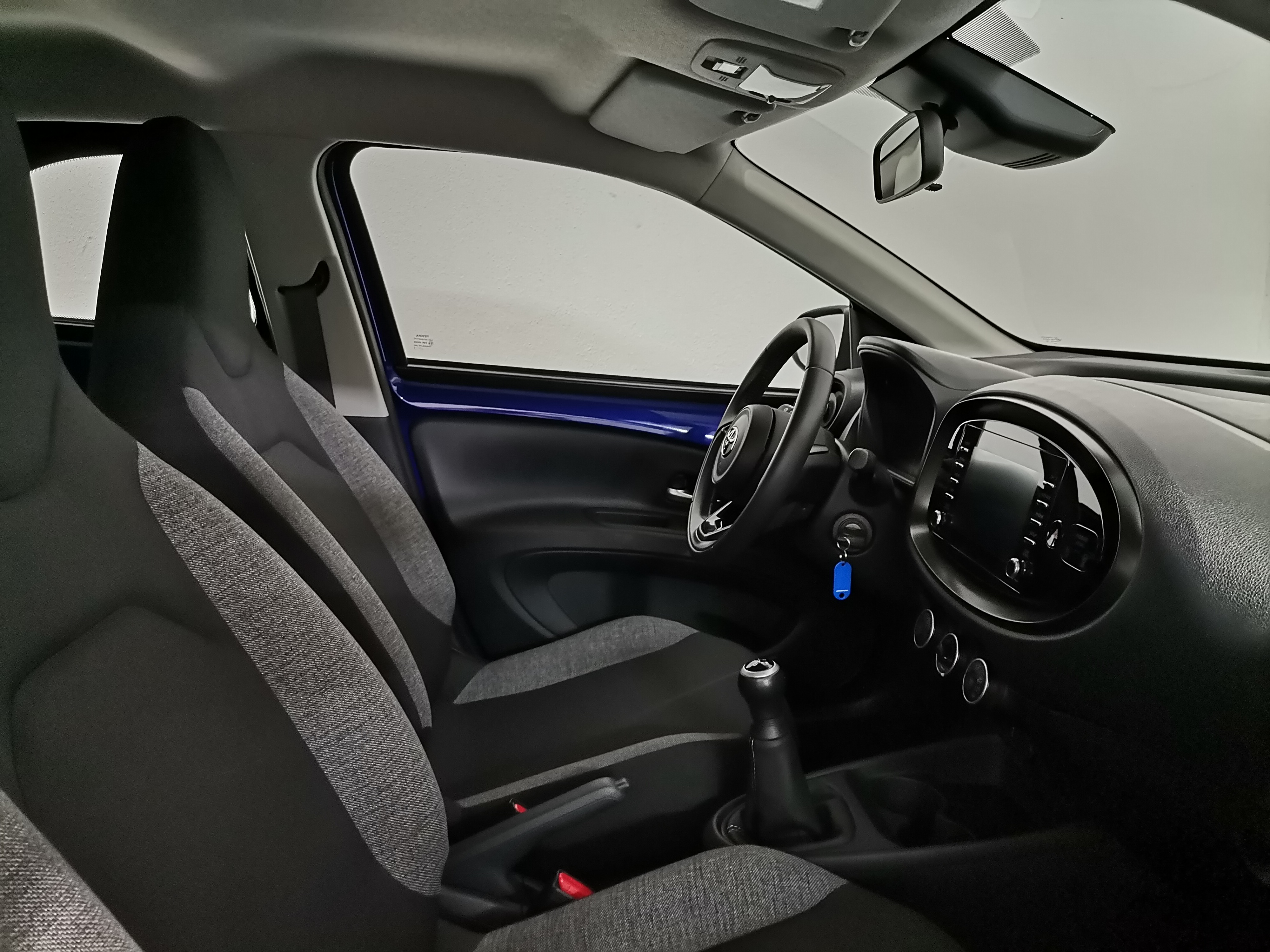 TOYOTA AYGO X Aygo X play 1.0G