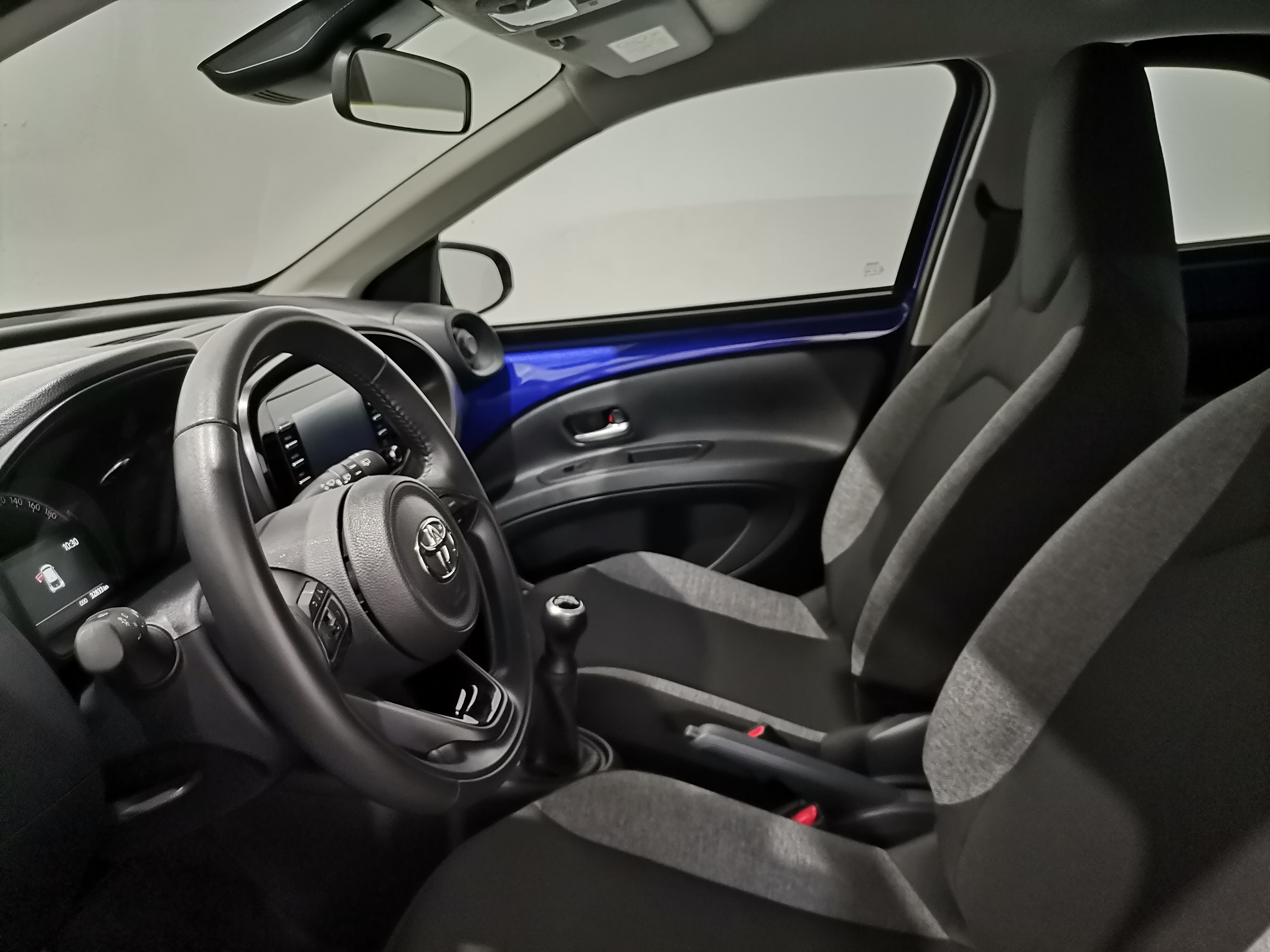 TOYOTA AYGO X Aygo X play 1.0G
