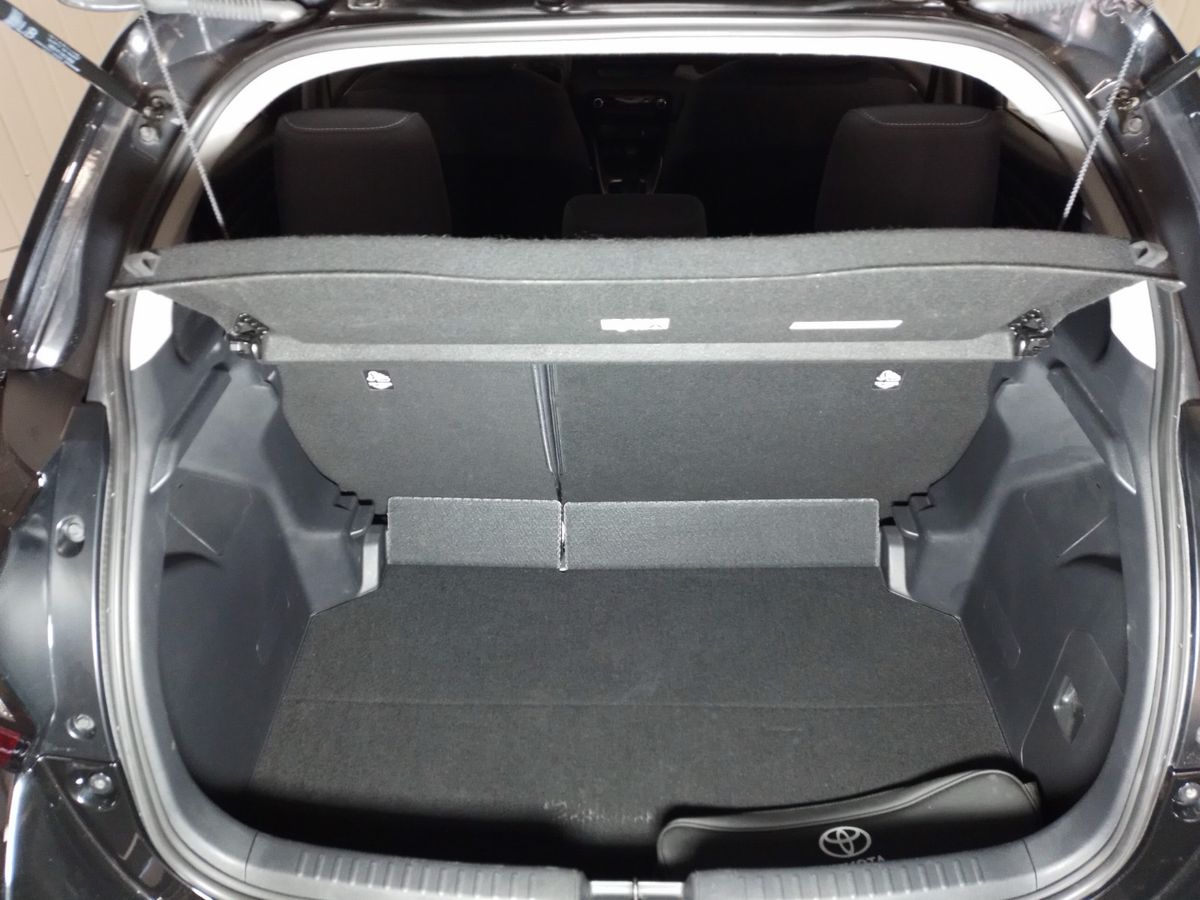 TOYOTA YARIS Yaris 1.5 Hybrid Dynamic Force Comfort Plus