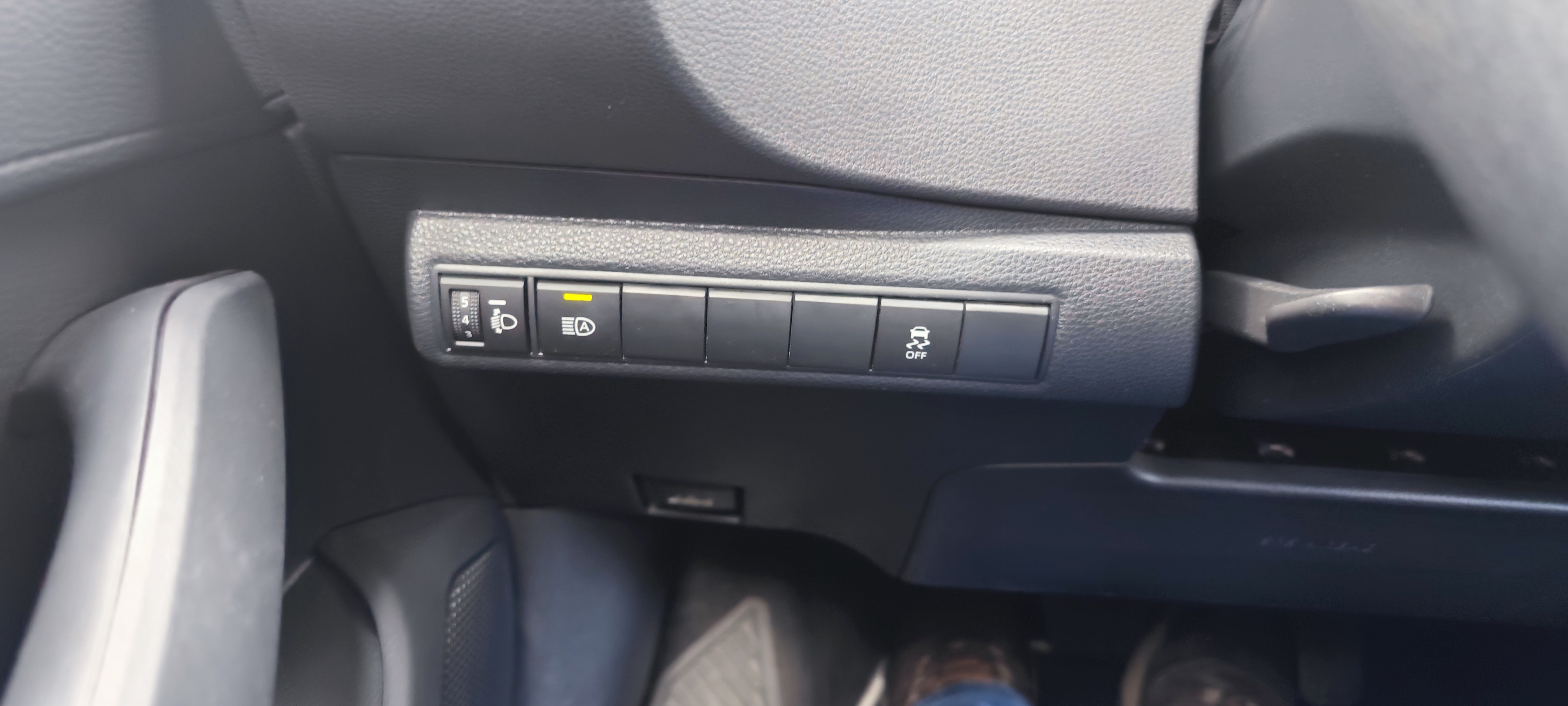 TOYOTA COROLLA TS Corolla TS 1.8 Hybrid Active