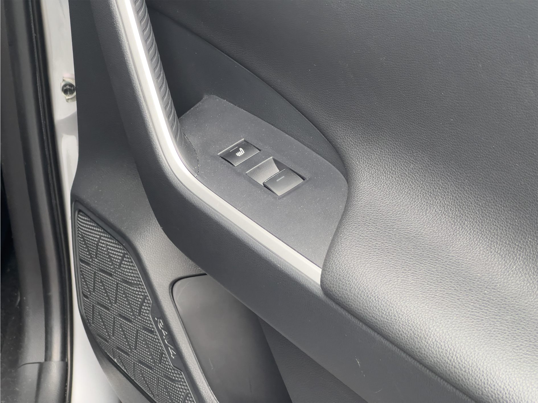 TOYOTA RAV4 PLUG-IN RAV4 Plug-in 2.5 Hybrid Dynamic Force Comfort AWD-i