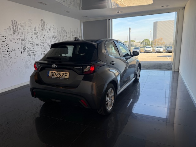 TOYOTA YARIS Yaris 1.5 Hybrid Dynamic Force Comfort Plus