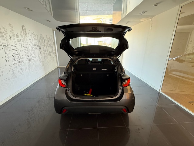 TOYOTA YARIS Yaris 1.5 Hybrid Dynamic Force Comfort Plus