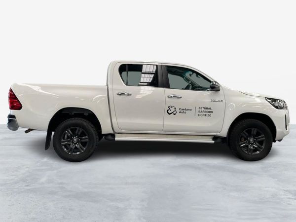 TOYOTA HILUX 2.4D 4x4 Tracker