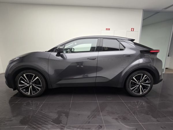 TOYOTA C-HR 23-24 C-HR 1.8 Hybrid Lounge