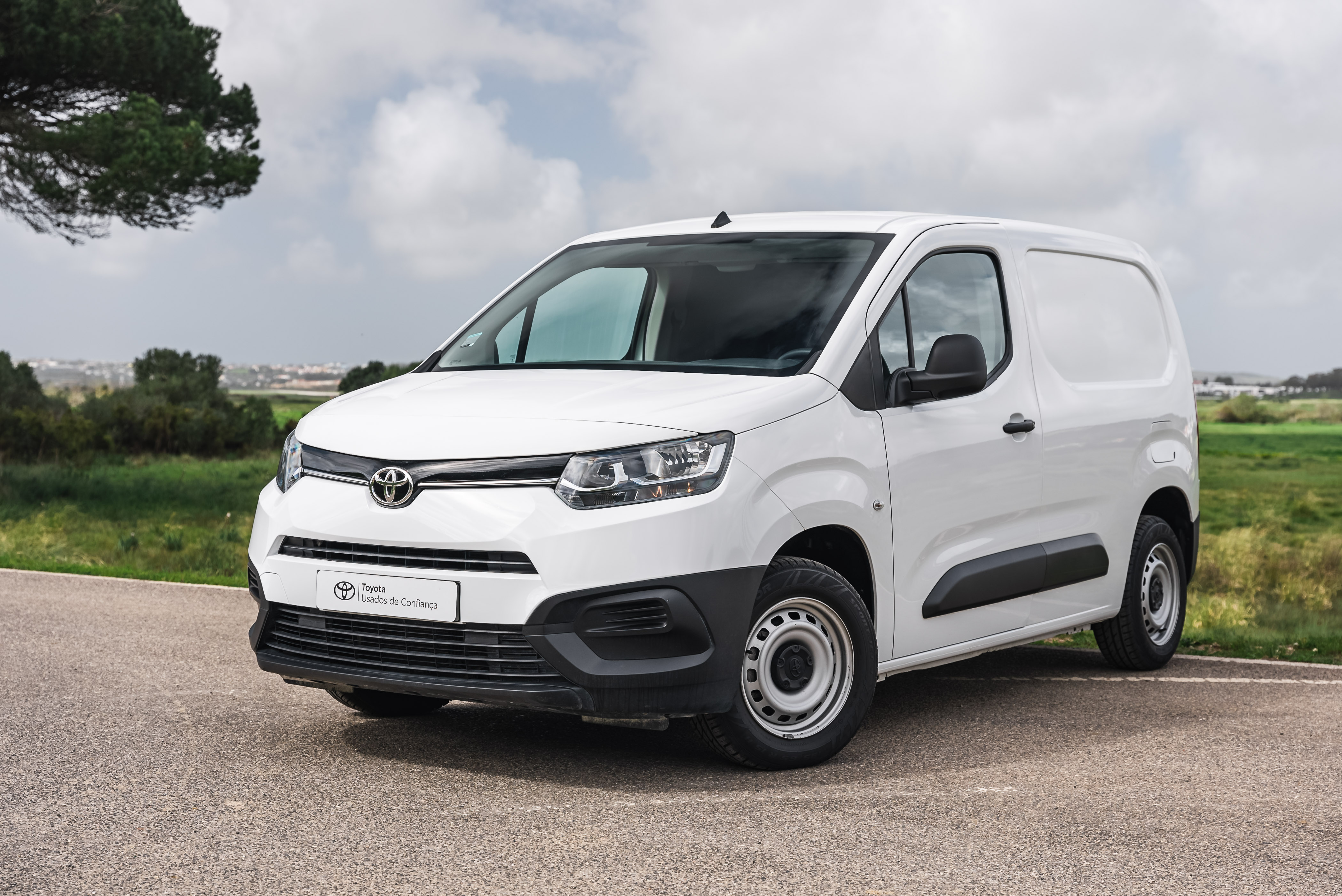 Ver detalhes de TOYOTA PROACE CITY Proace City L1 1.5D 100cv Comfort