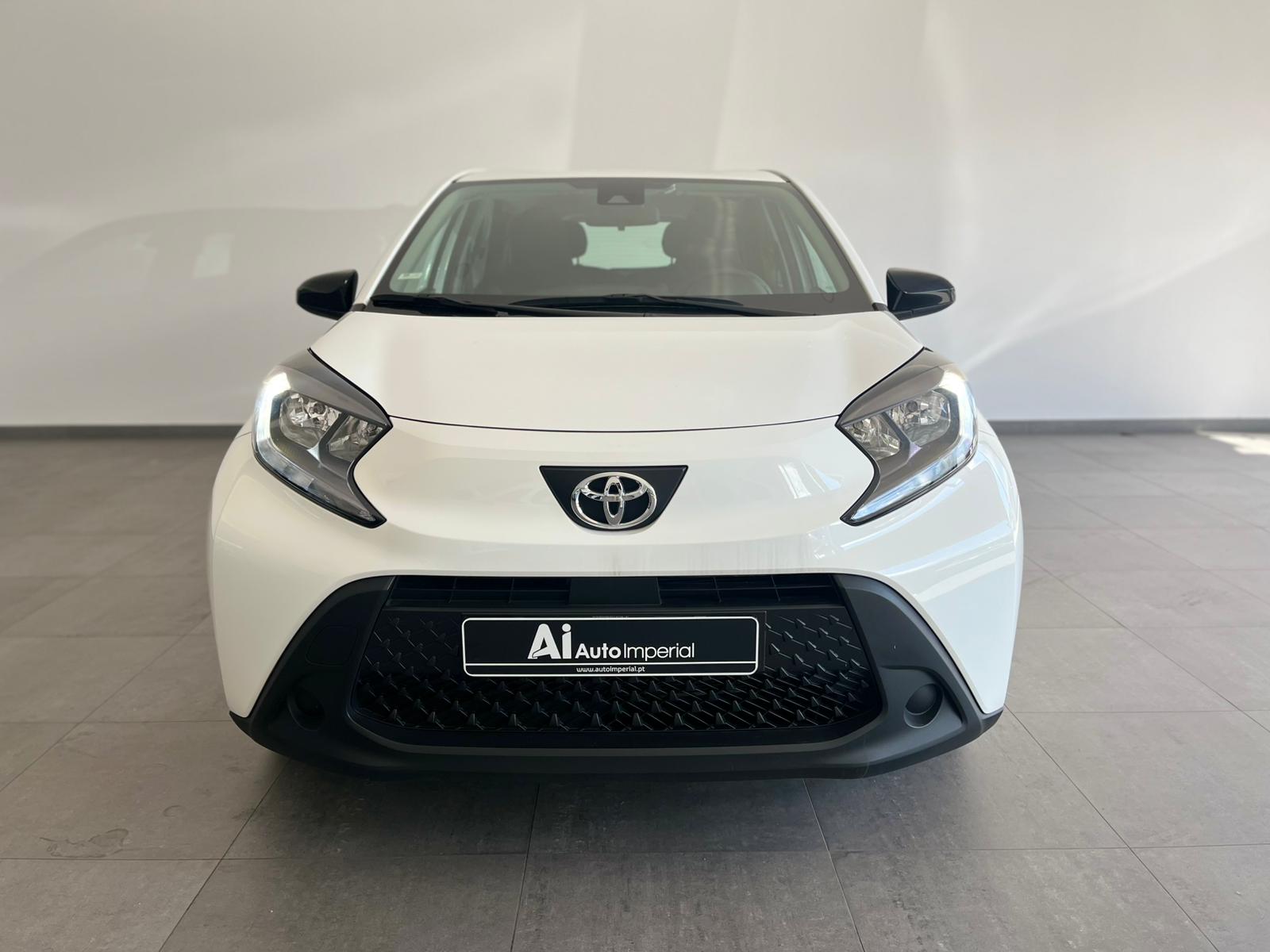 TOYOTA AYGO X Aygo X play 1.0G