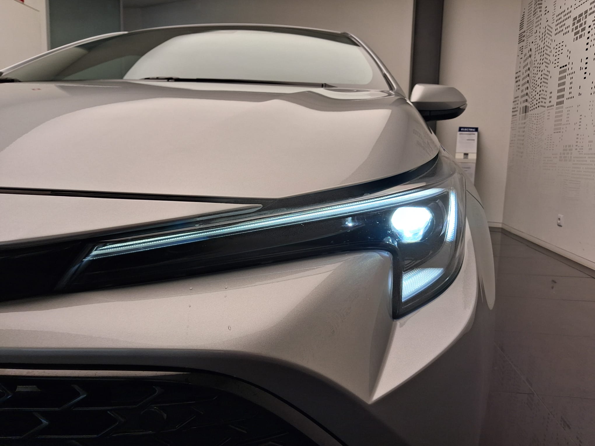 TOYOTA COROLLA HB Corolla HB 1.8 Hybrid Comfort Plus