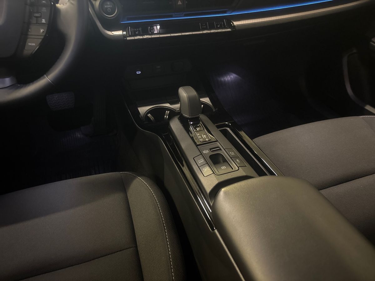 TOYOTA PRIUS PLUG-IN Prius Plug-in 2.0 Hybrid Luxury
