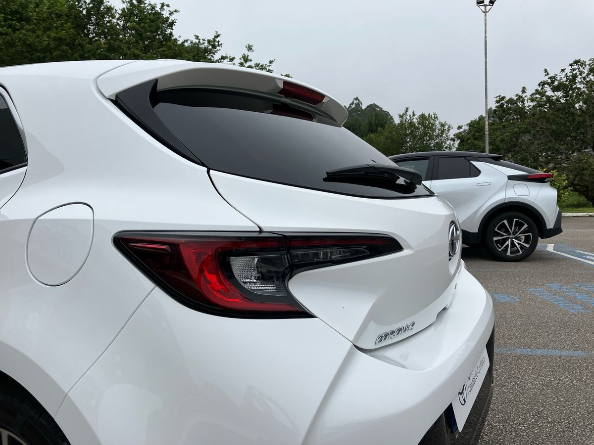 TOYOTA COROLLA HB Corolla HB 1.8 Hybrid Comfort Plus