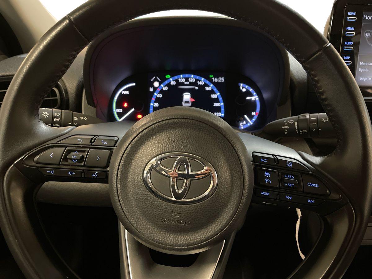 TOYOTA YARIS CROSS Yaris Cross 1.5 Hybrid Dynamic Force Comfort Plus