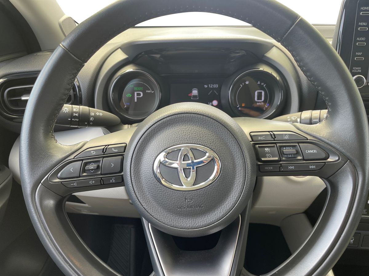 TOYOTA YARIS Yaris 1.5 Hybrid Dynamic Force Luxury