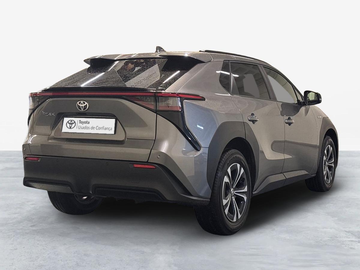 TOYOTA BZ4X bZ4X BEV 71,4kWh Premium Limited