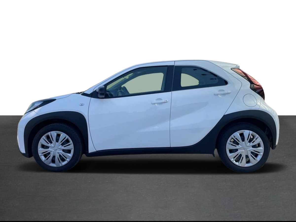 TOYOTA AYGO X Aygo X play 1.0G