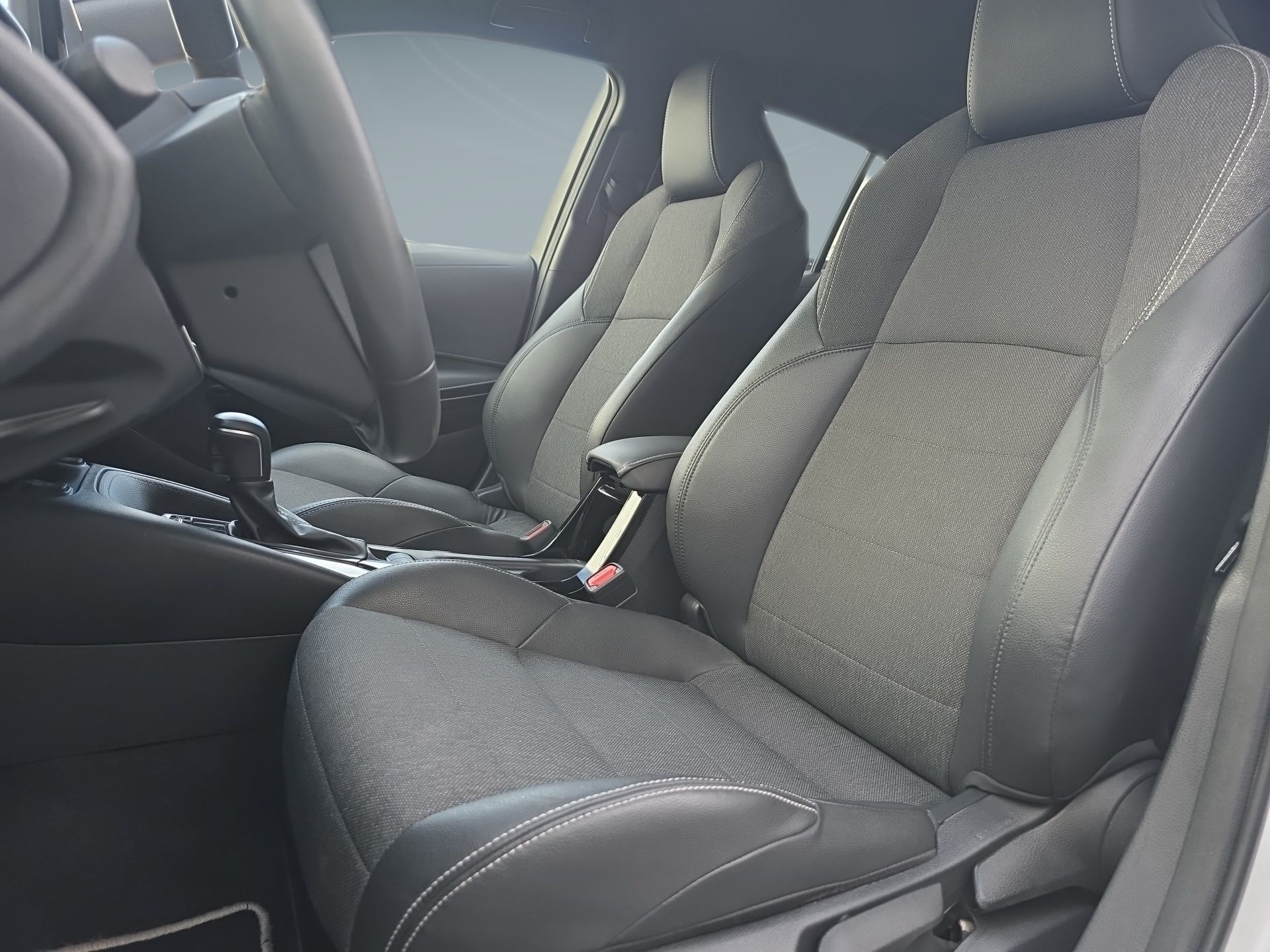 TOYOTA COROLLA HB Corolla HB 1.8 Hybrid Comfort Plus