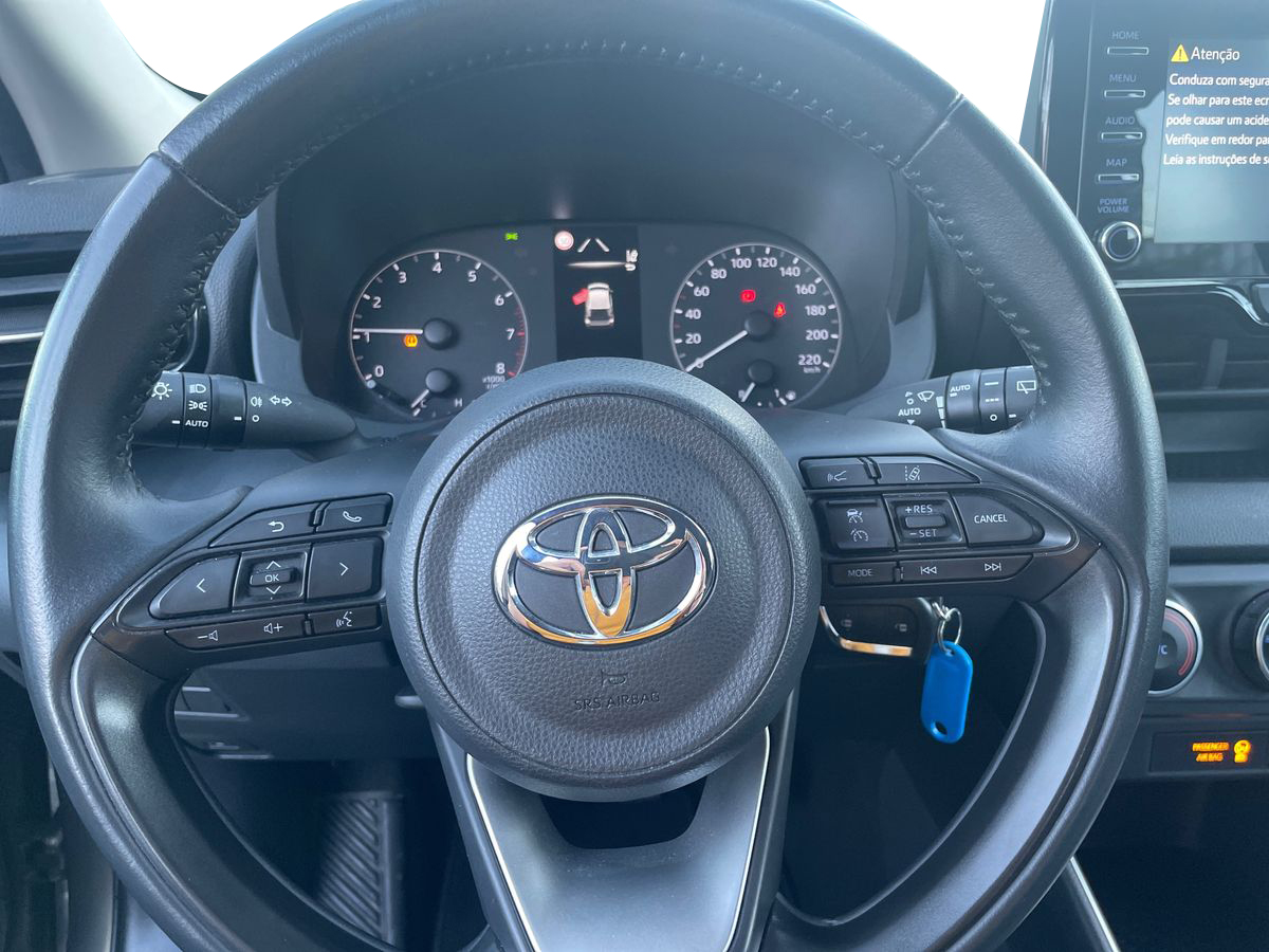 TOYOTA YARIS Yaris 1.0 Comfort Plus