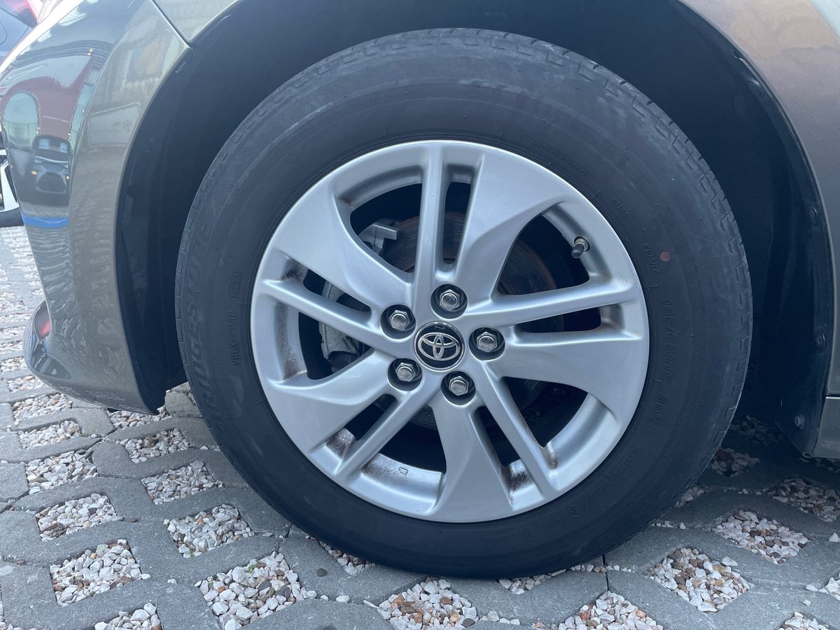 TOYOTA YARIS Yaris 1.0 Comfort Plus