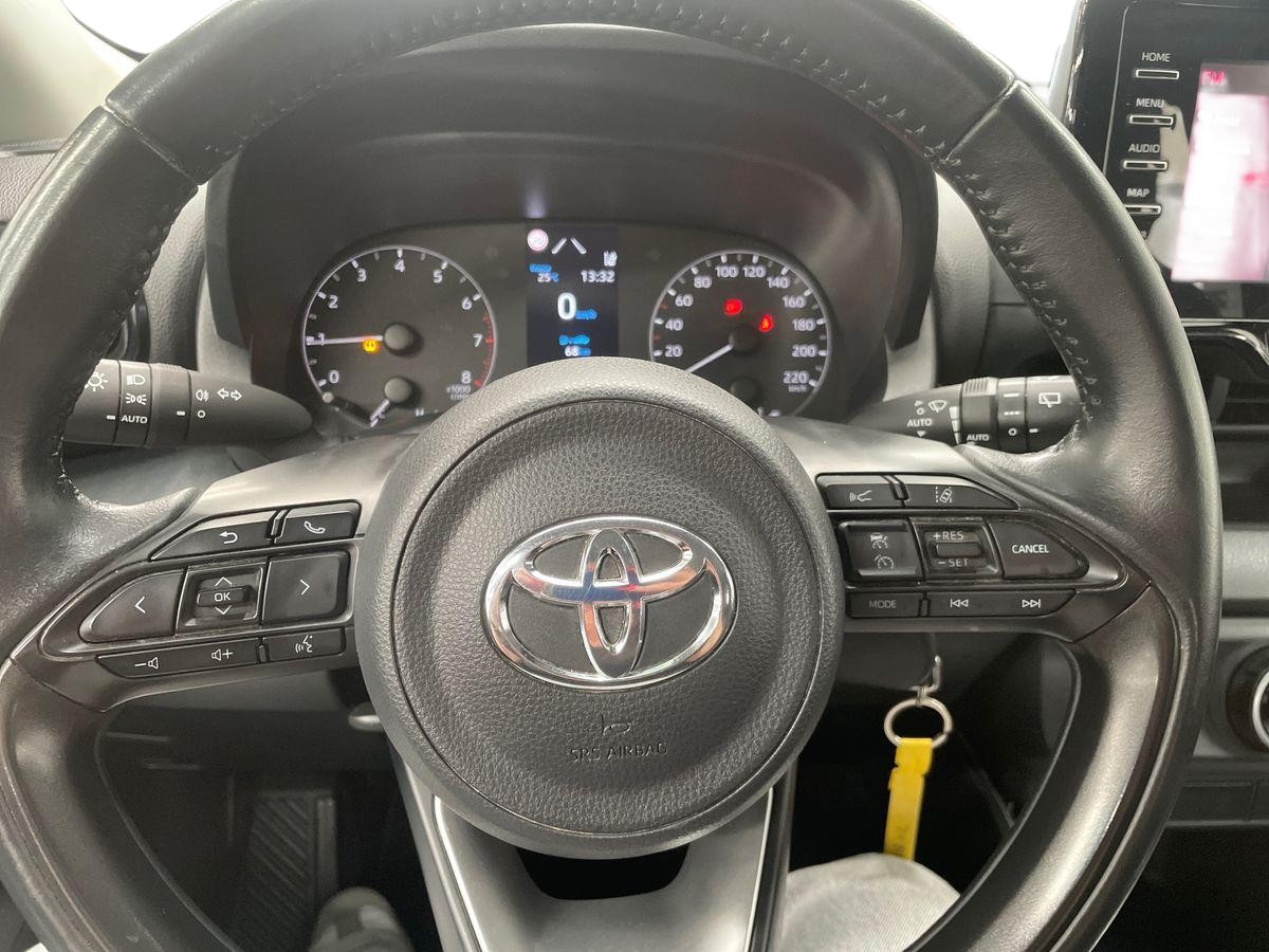 TOYOTA YARIS Yaris 1.0 Comfort Plus