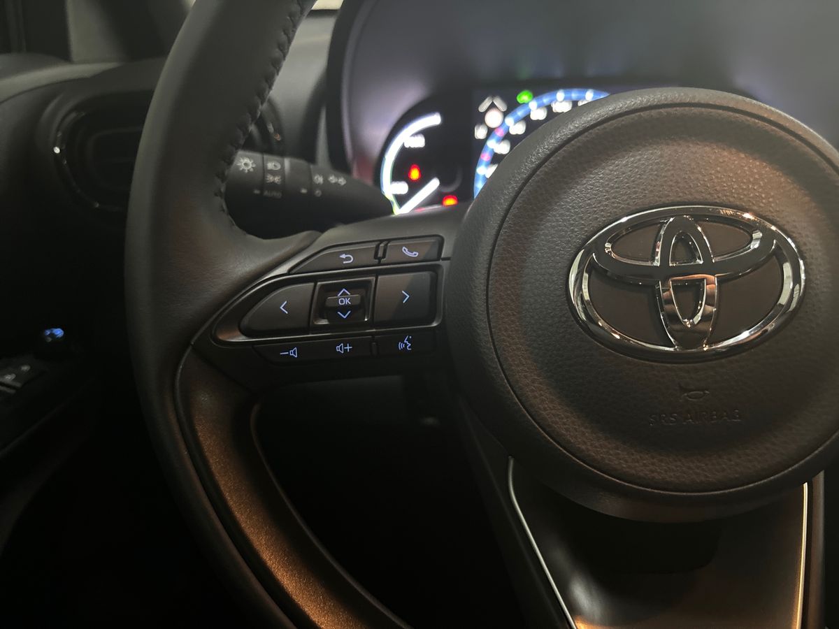 TOYOTA YARIS CROSS Yaris Cross 1.5 Hybrid Dynamic Force Comfort Plus