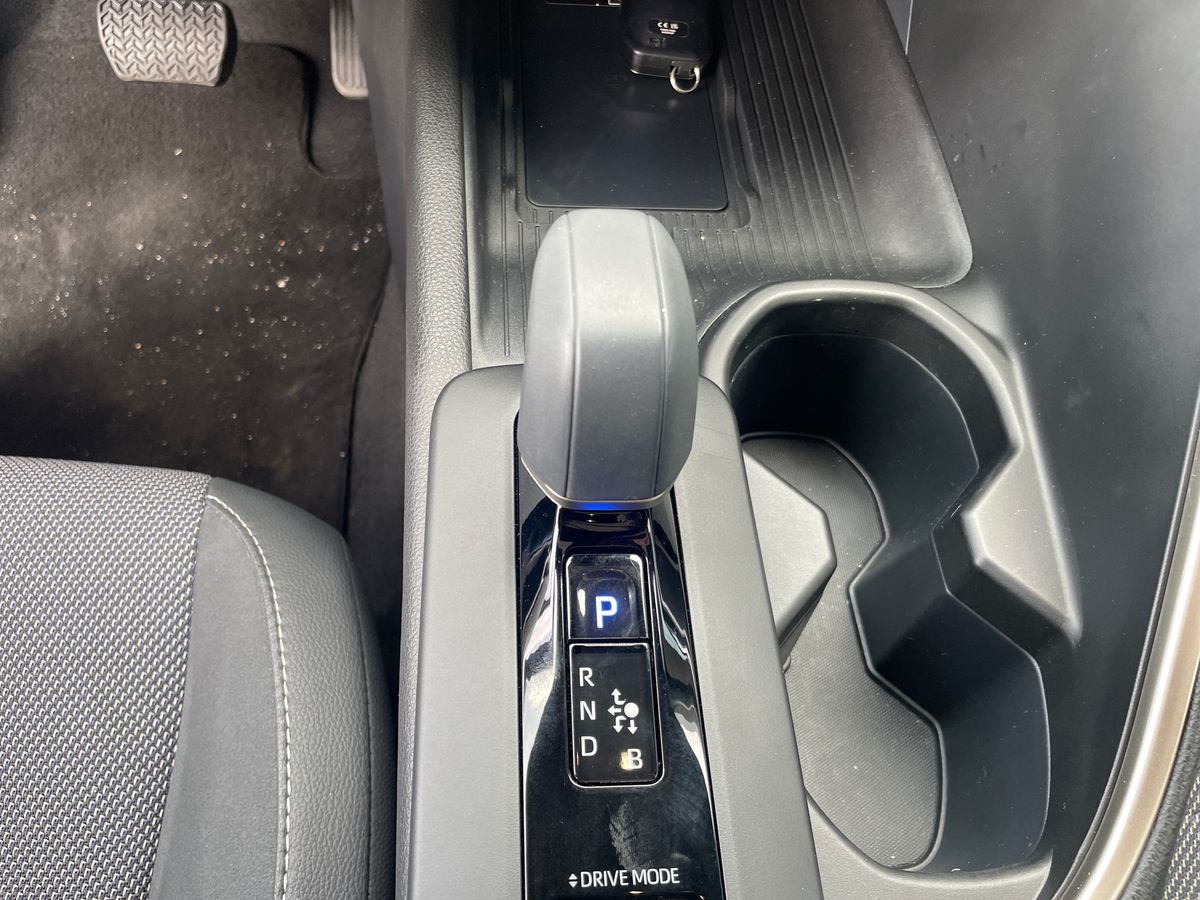 TOYOTA TOYOTA C-HR PLUG-IN Toyota C-HR Plug-in 2.0 Hybrid Dynamic Force Lounge