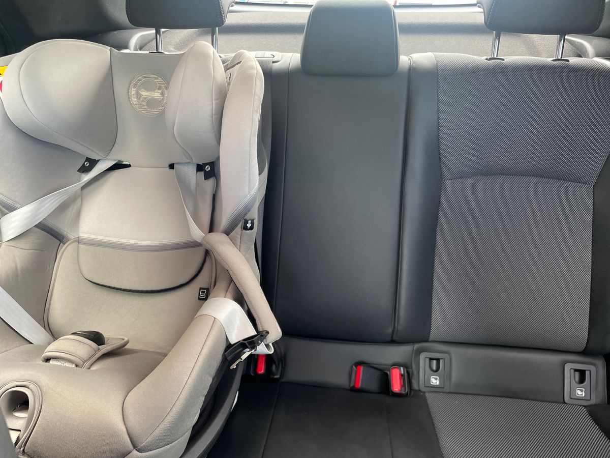 TOYOTA TOYOTA C-HR PLUG-IN Toyota C-HR Plug-in 2.0 Hybrid Dynamic Force Lounge