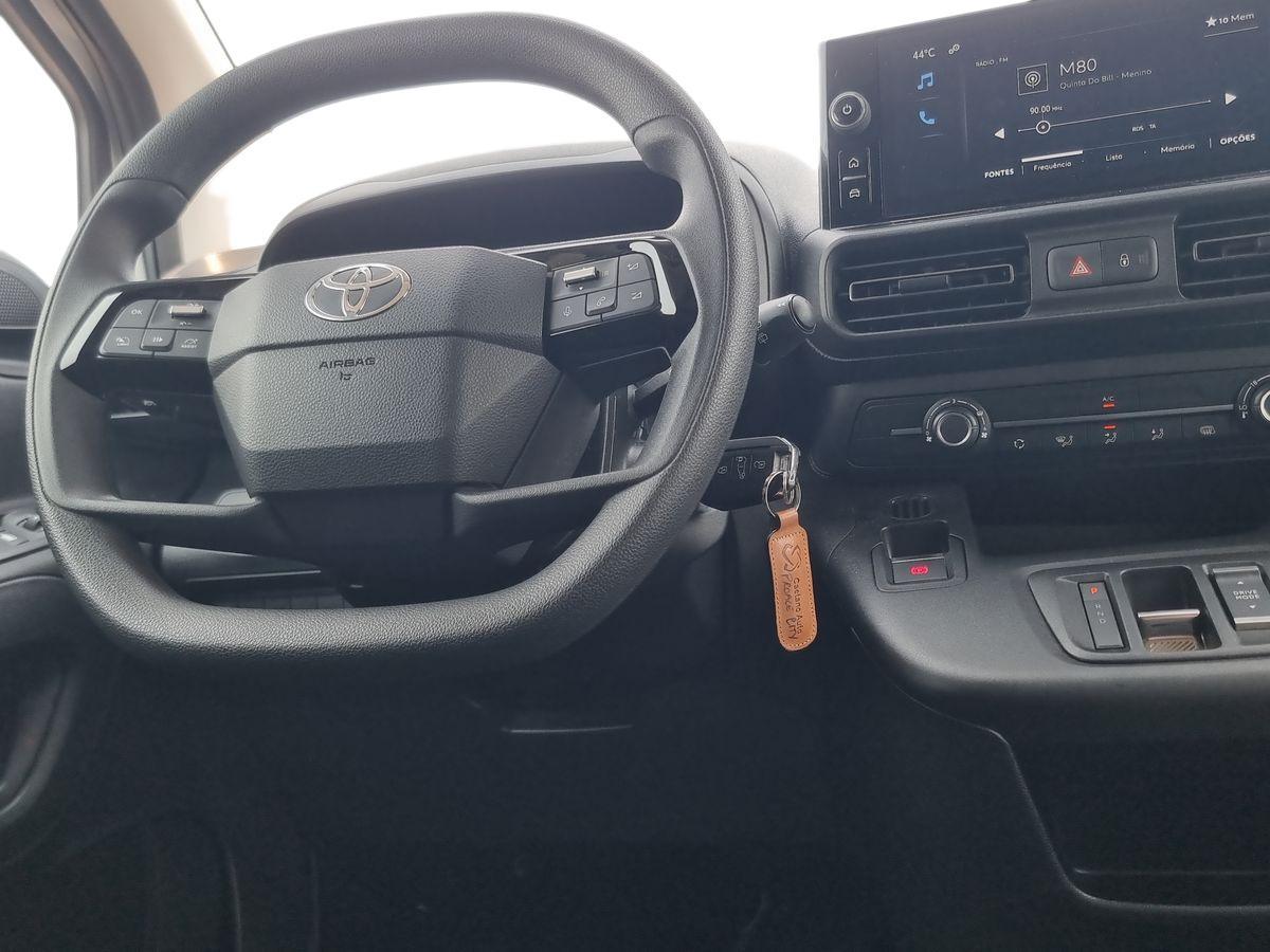 TOYOTA PROACE CITY BEV Proace City BEV L2 50kWh Comfort