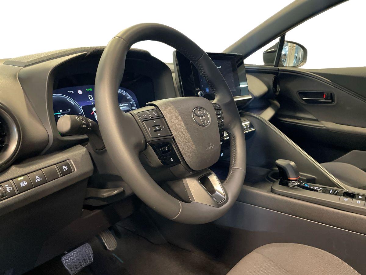 TOYOTA TOYOTA C-HR PLUG-IN Toyota C-HR Plug-in 2.0 Hybrid Dynamic Force Business