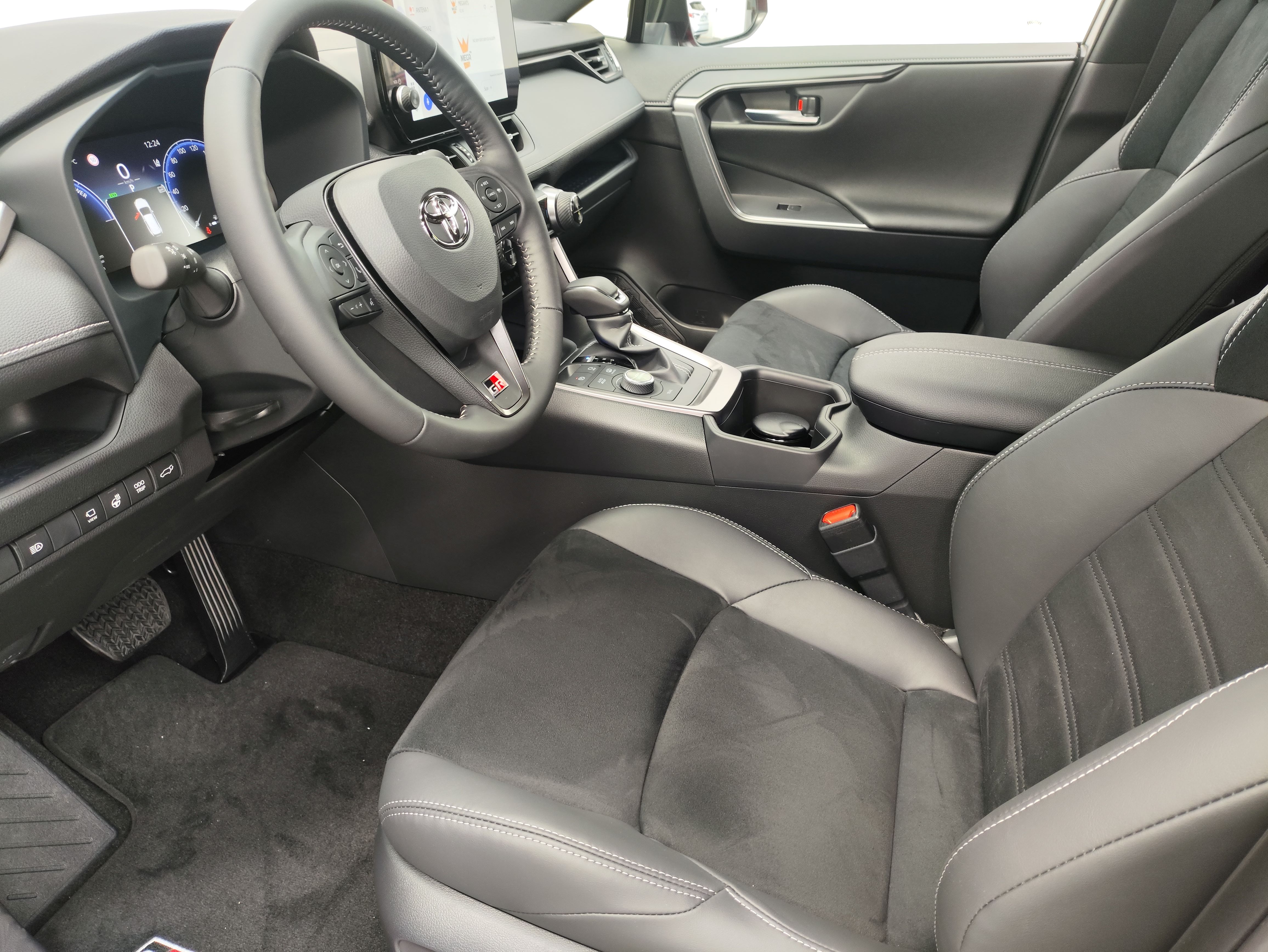TOYOTA RAV4 PLUG-IN RAV4 Plug-in 2.5 Hybrid Dynamic Force GR Sport AWD-i