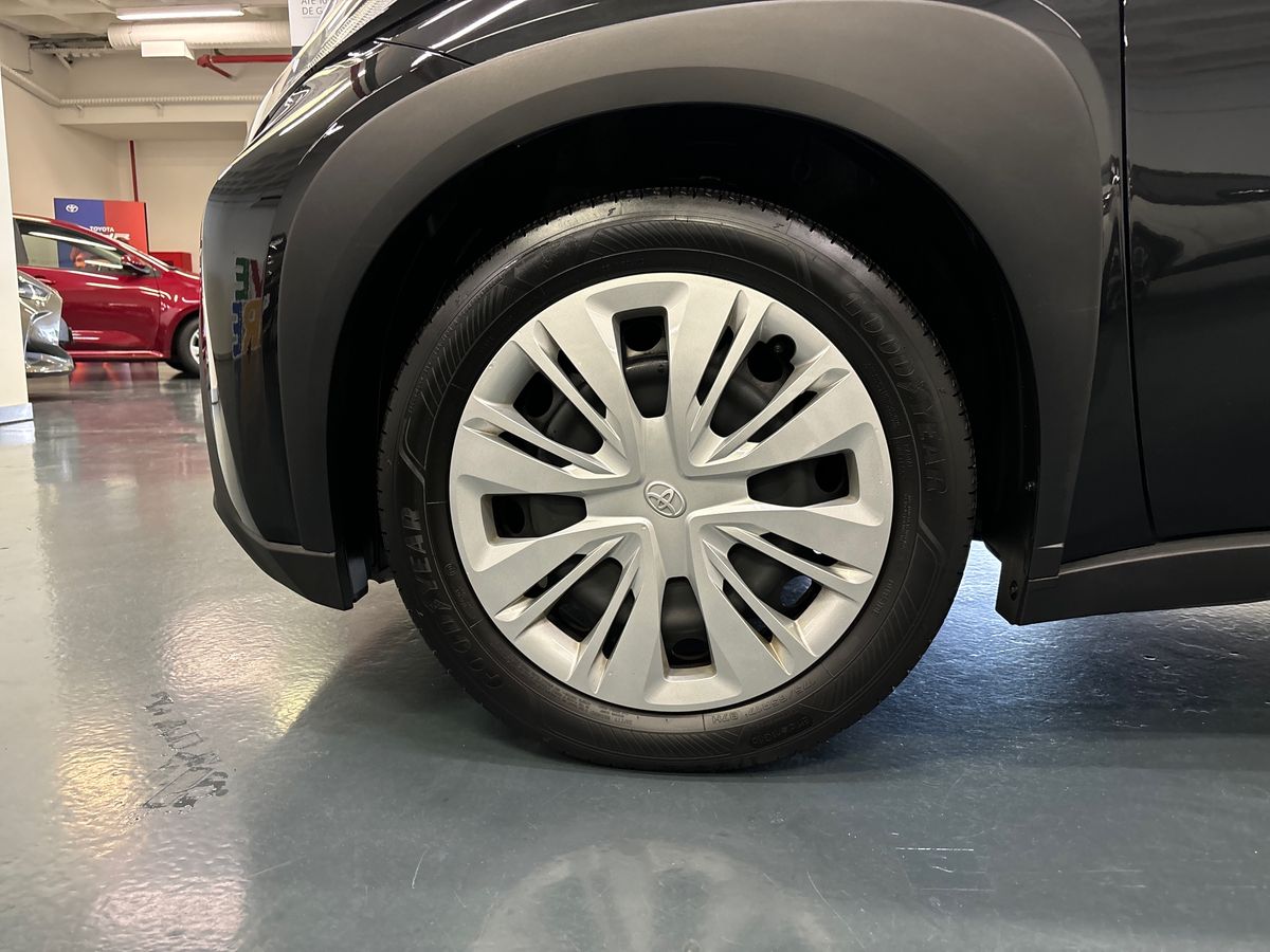 TOYOTA AYGO X Aygo X play 1.0G