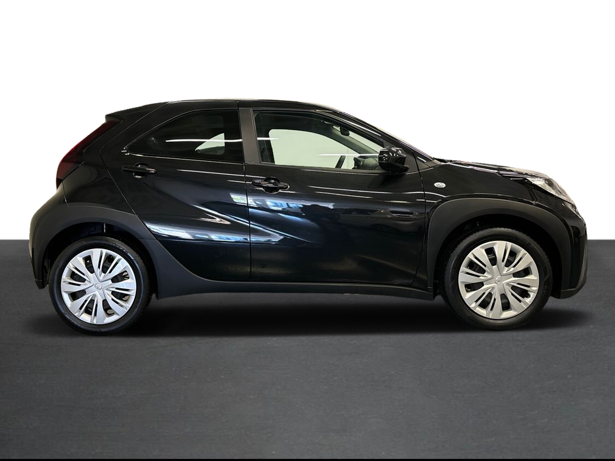 TOYOTA AYGO X Aygo X play 1.0G