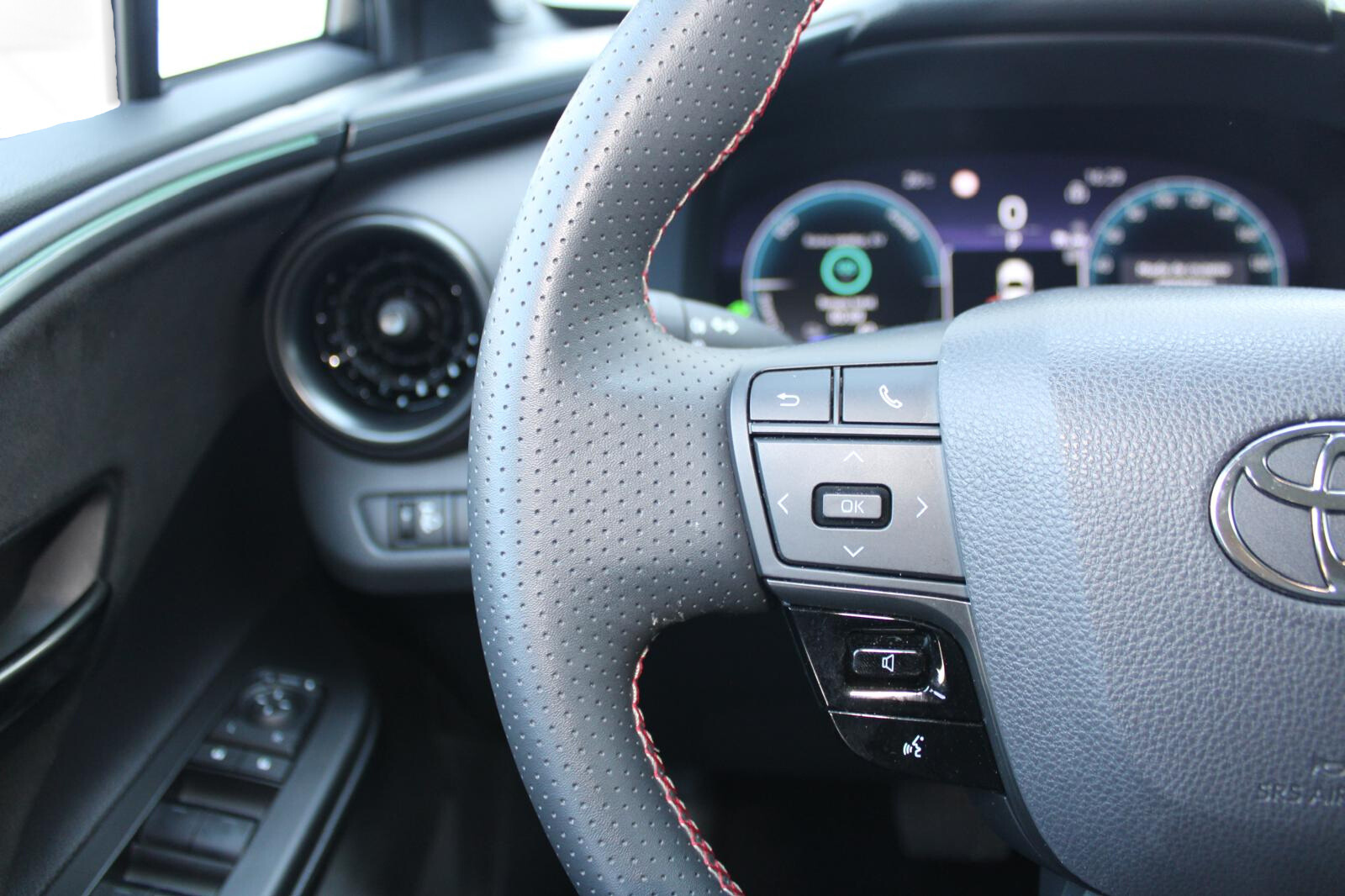 TOYOTA TOYOTA C-HR PLUG-IN Toyota C-HR Plug-in 2.0 Hybrid Dynamic Force GR Sport Premiere Edition