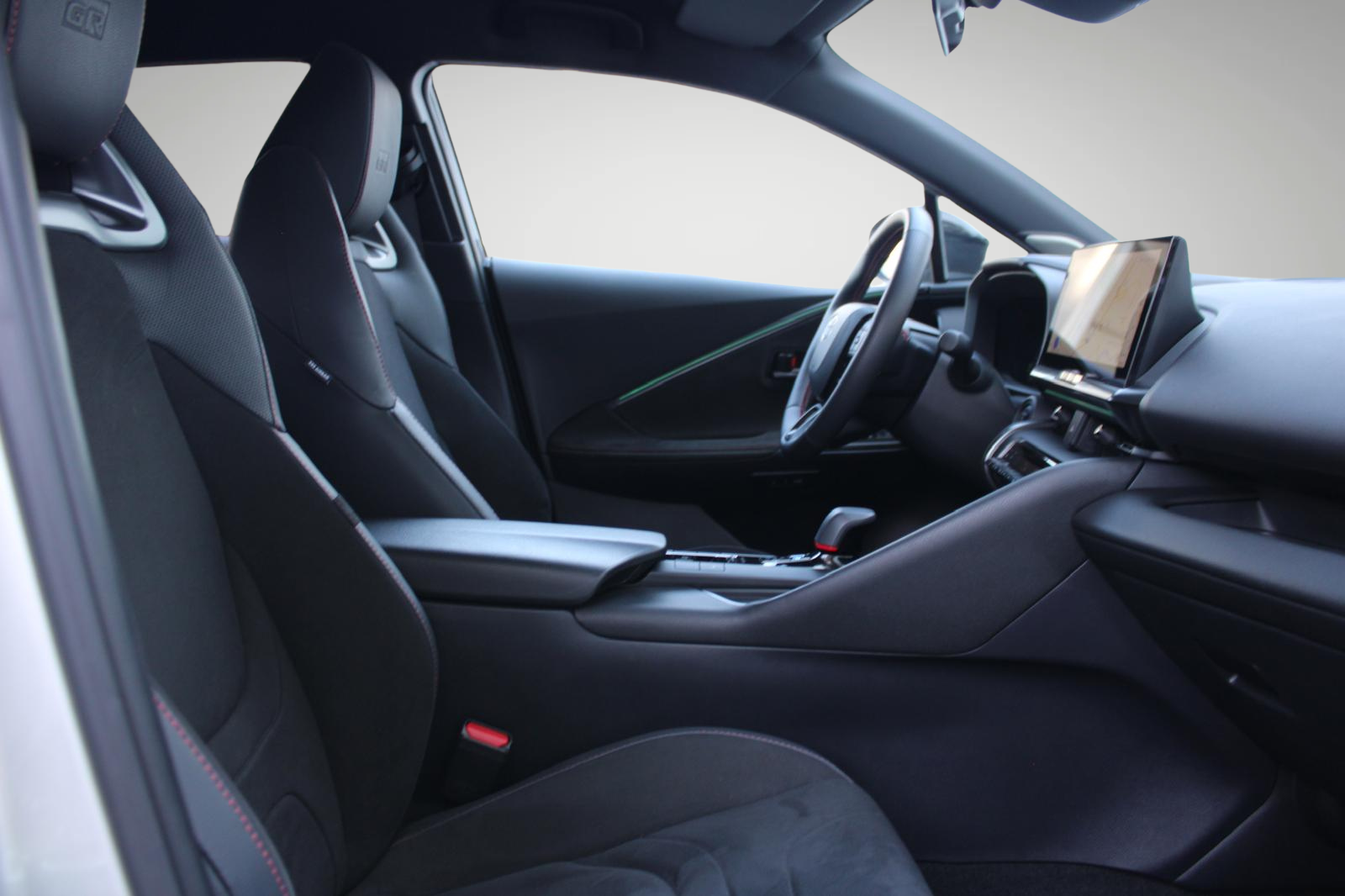 TOYOTA TOYOTA C-HR PLUG-IN Toyota C-HR Plug-in 2.0 Hybrid Dynamic Force GR Sport Premiere Edition