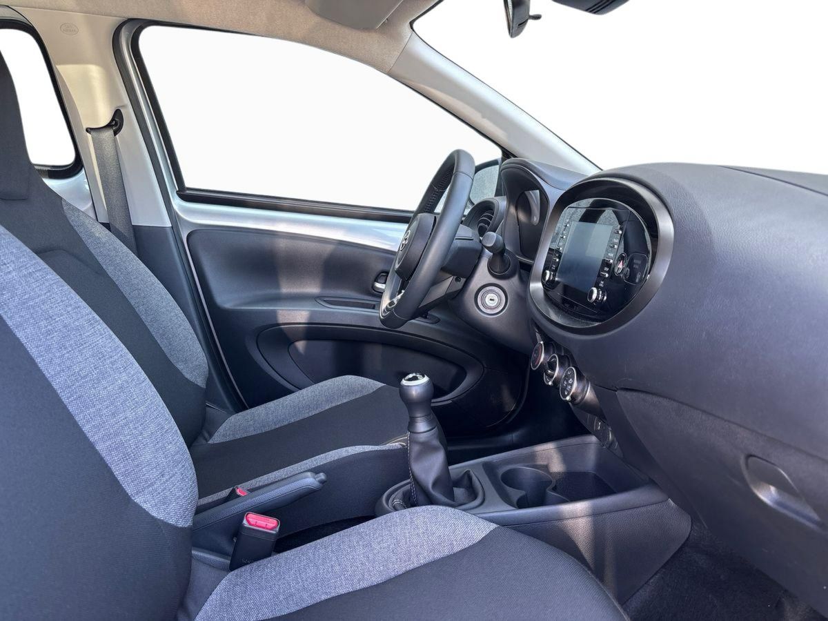TOYOTA AYGO X Aygo X play 1.0G