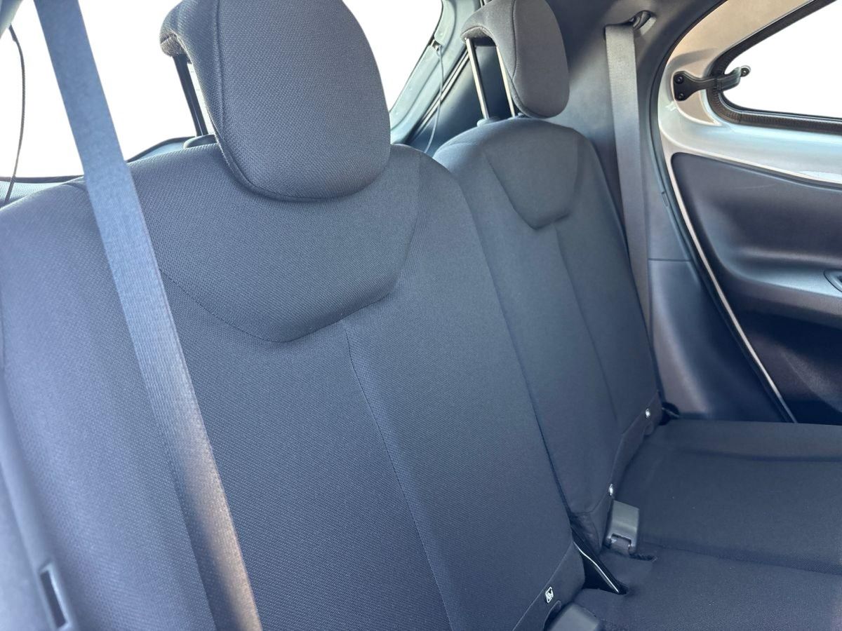 TOYOTA AYGO X Aygo X play 1.0G