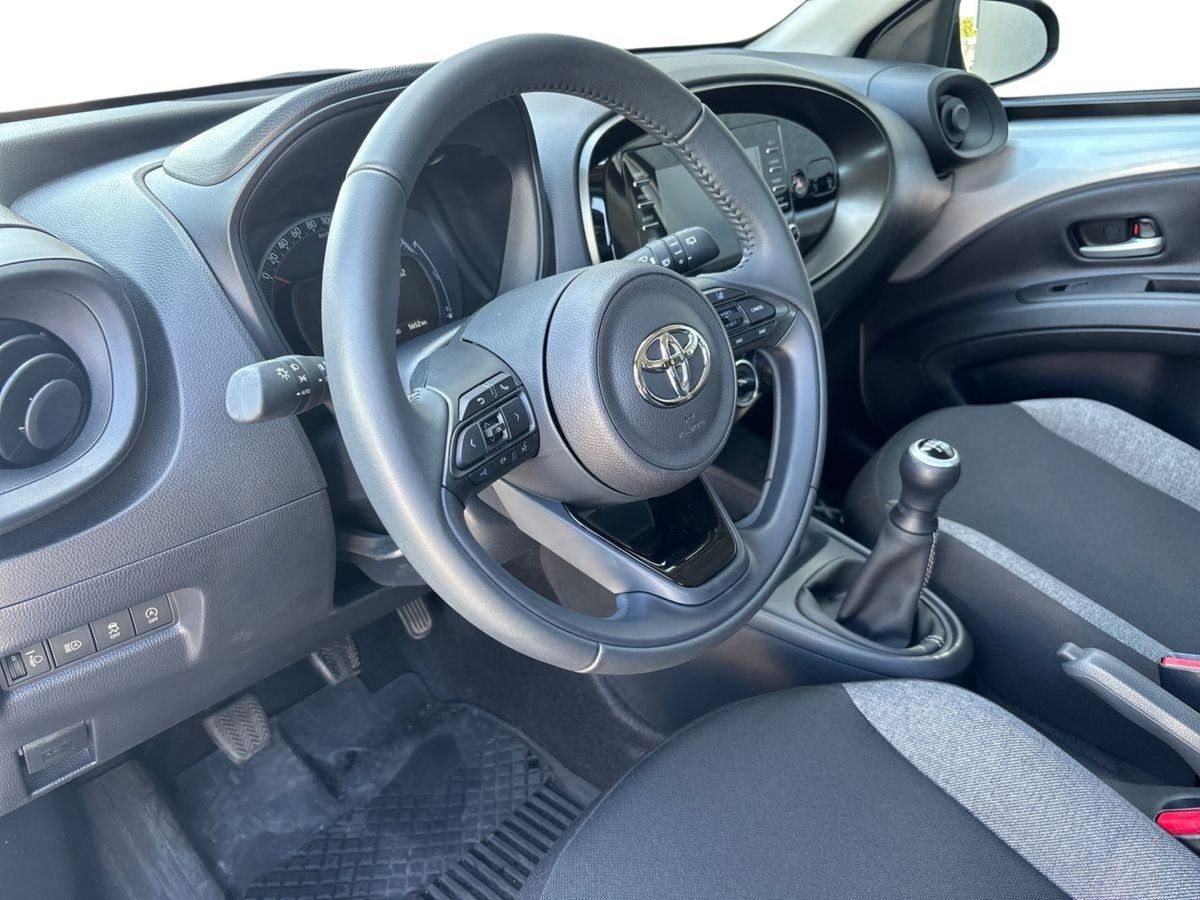 TOYOTA AYGO X Aygo X play 1.0G