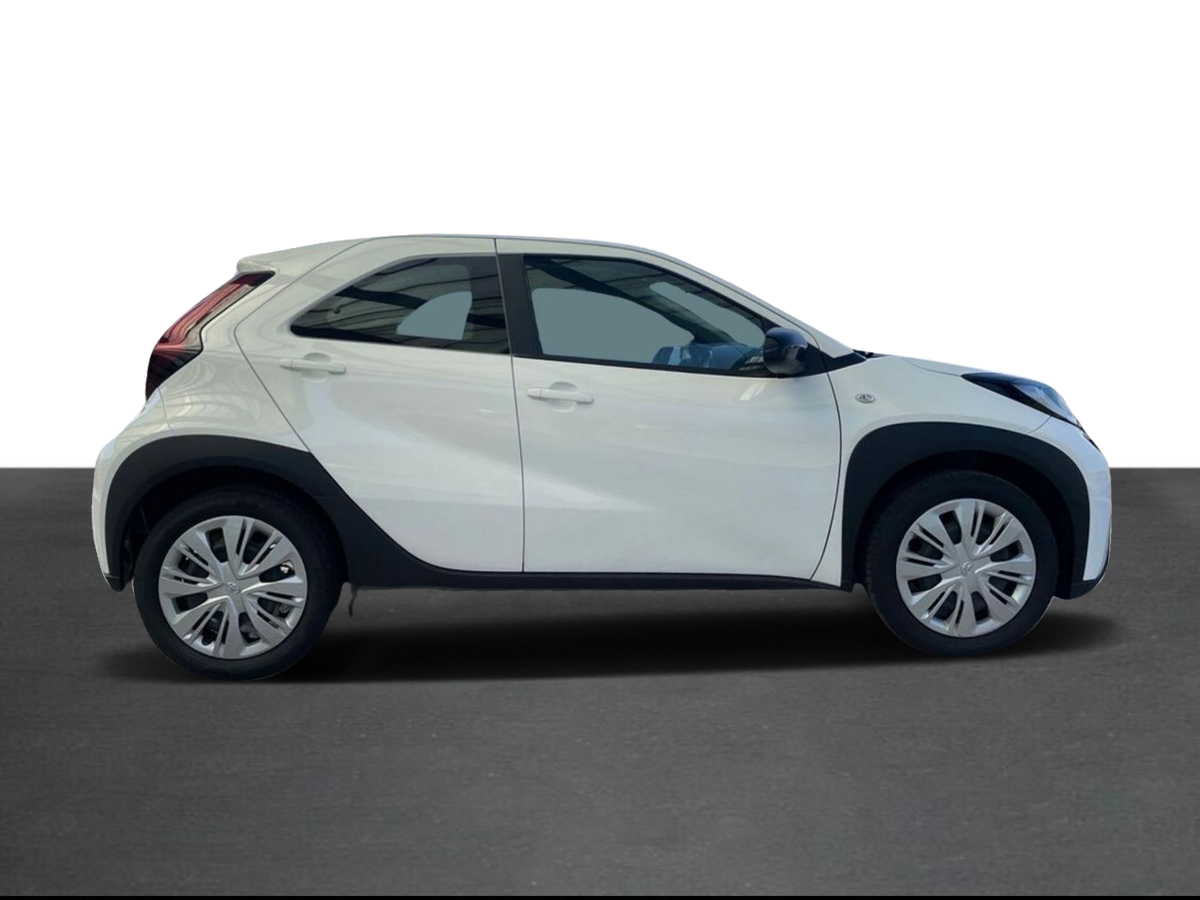 TOYOTA AYGO X Aygo X play 1.0G